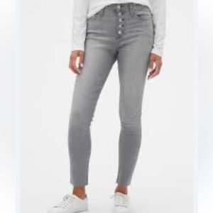 Express Gray Ankle Cropped Button Fly mid rise Jeans~